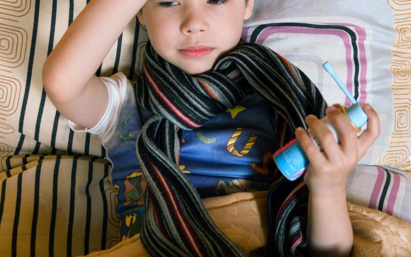 ภาพหน้าปกบทความ: โรคหัดในเด็ก อาการ การรักษา และการป้องกันด้วยวัคซีน